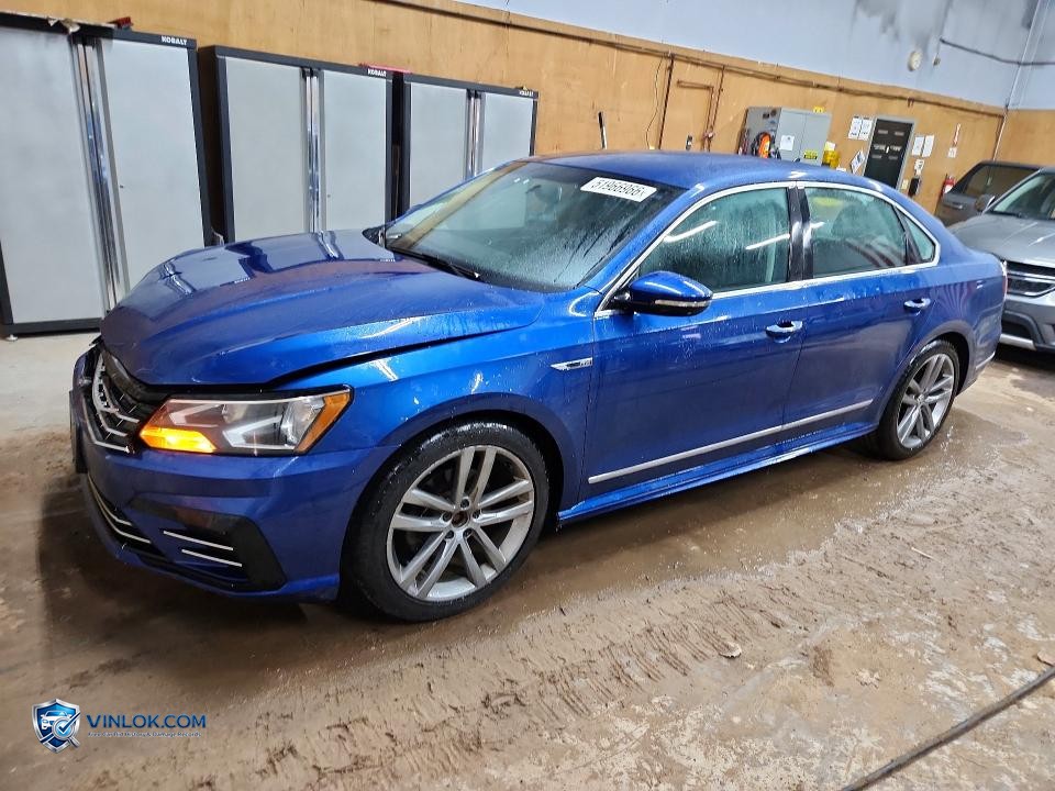 2017 VOLKSWAGEN PASSAT R-LINE – Lot 51966966 auction photo