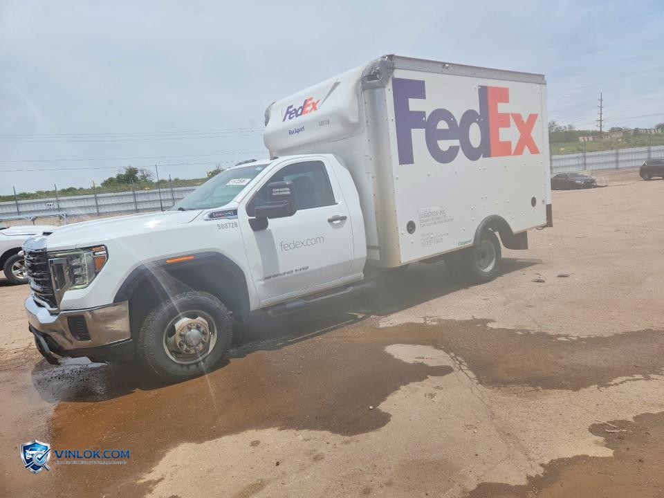 2023 GMC SIERRA K35 - BOX TRUCK – Lot 51970896 auction photo