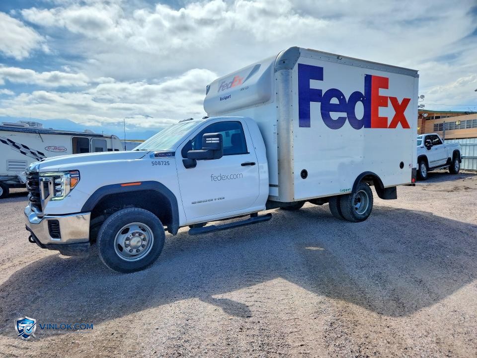 2023 GMC SIERRA HD BOX TRUCK – Lot 51971326 auction photo