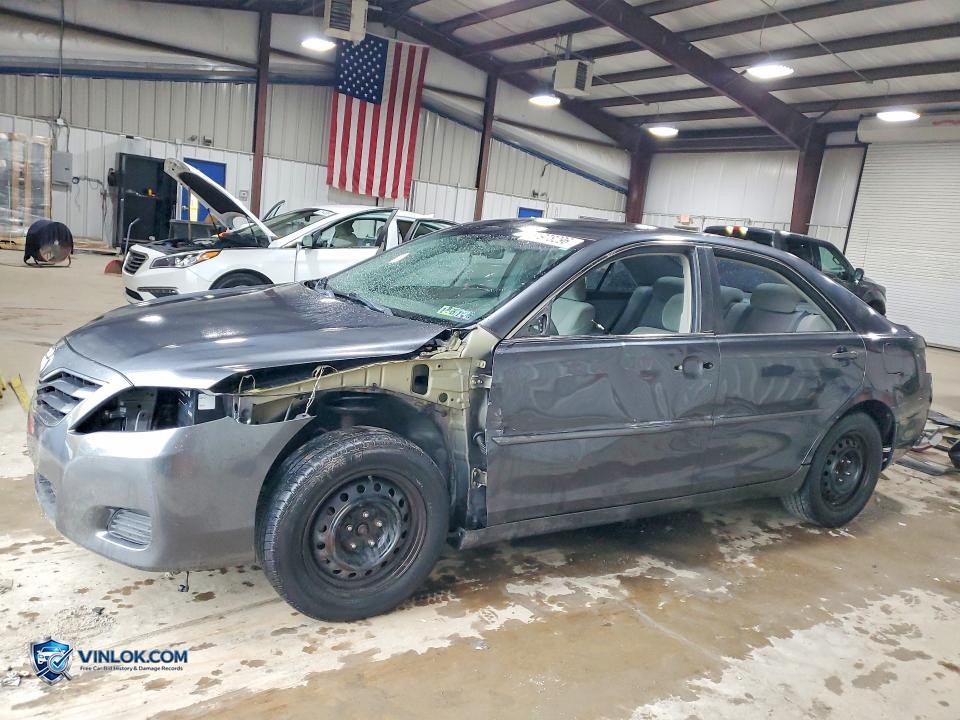 2011 TOYOTA CAMRY LE – Lot 51978296 auction photo