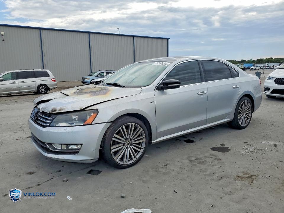2015 VOLKSWAGEN PASSAT SE – Lot 52001206 auction photo