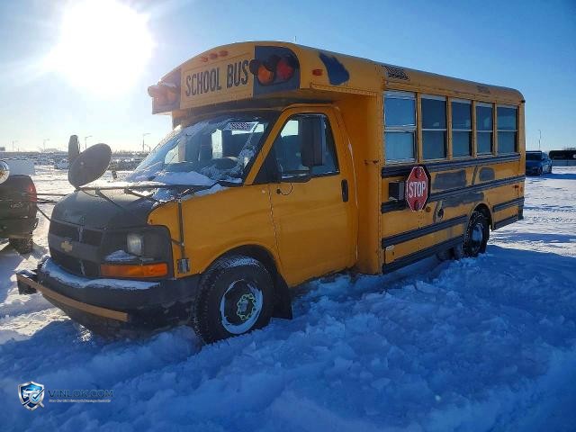 2011 CHEV EXPRESS CUTAWAY G3500 – Lot 52001356 auction photo
