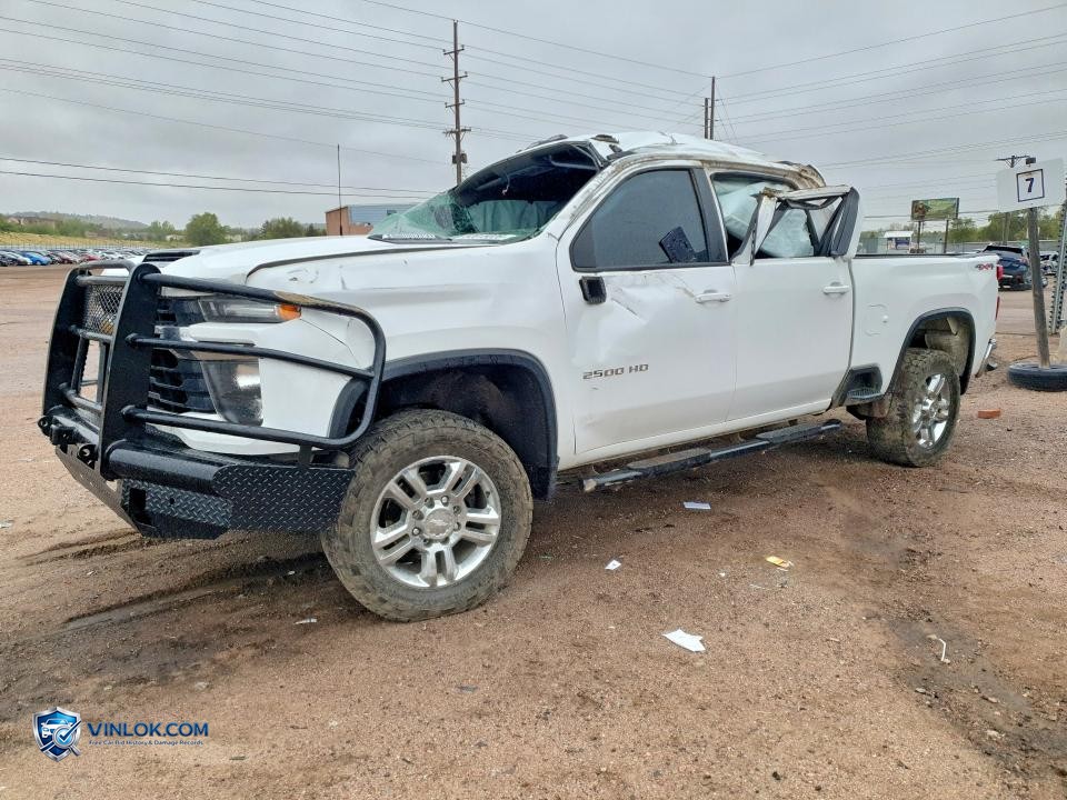 2024 CHEVROLET SILVERADO K2500 HEAVY DUTY LT – Lot 52015026 auction photo