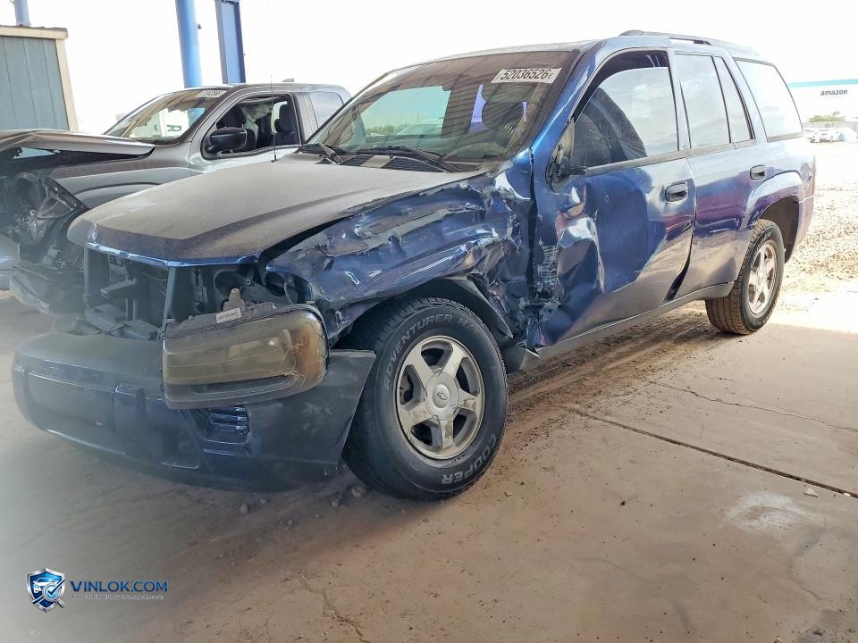 2004 CHEVROLET TRAILBLAZER LS – Lot 52036526 auction photo