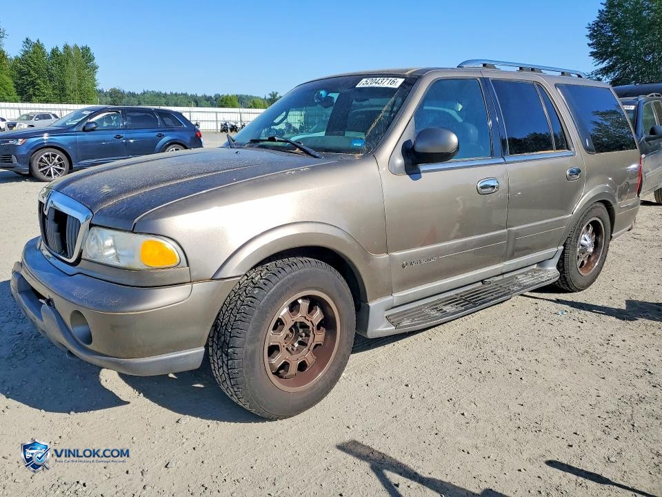 2001 LINCOLN NAVIGATOR – Lot 52043716 auction photo