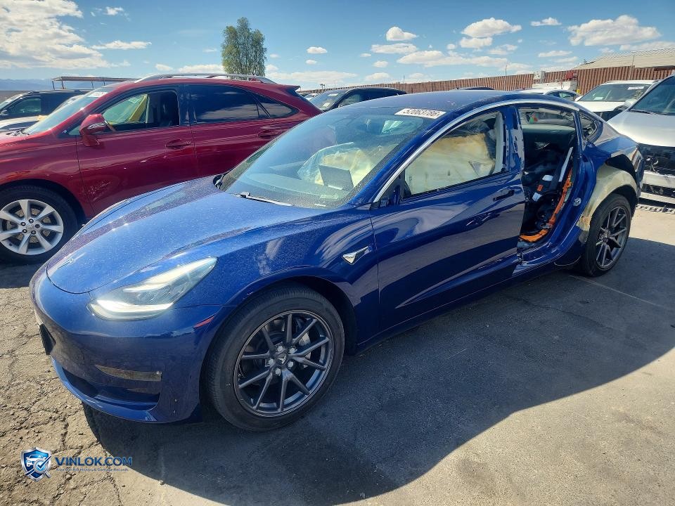 2018 TESLA MODEL 3 – Lot 52063786 auction photo