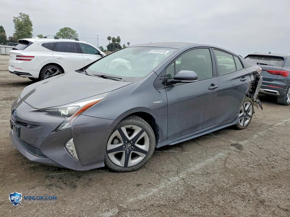 2017 TOYOTA PRIUS THREE TOURING – Lot 52101616 auction photo
