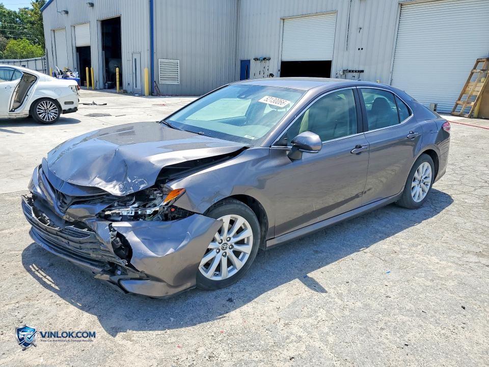 2019 TOYOTA CAMRY LE – Lot 52130066 auction photo