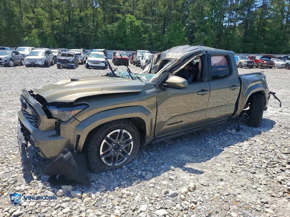 2025 TOYOTA TACOMA TRD SPORT – Lot 52151636 auction photo