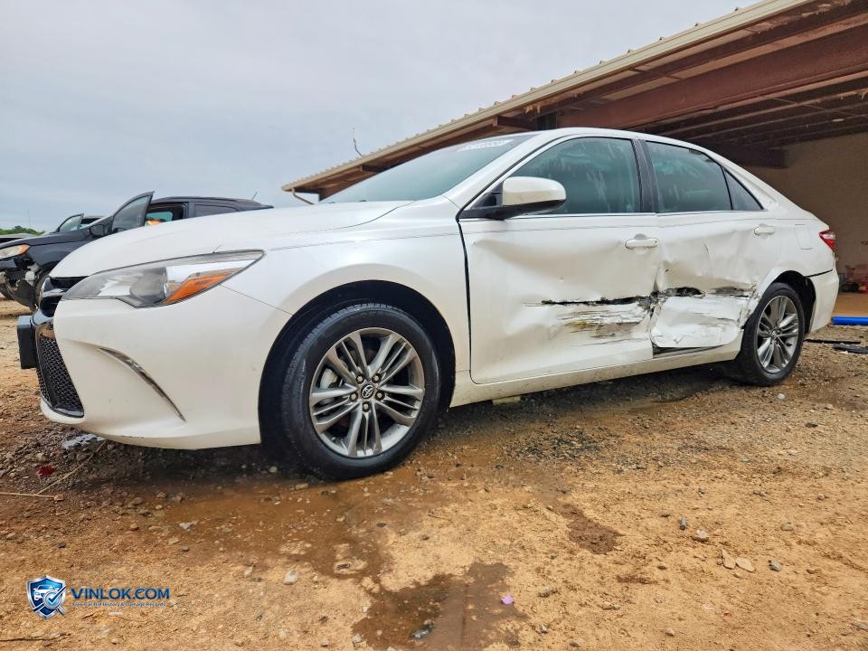 2016 TOYOTA CAMRY SE – Lot 52159956 auction photo
