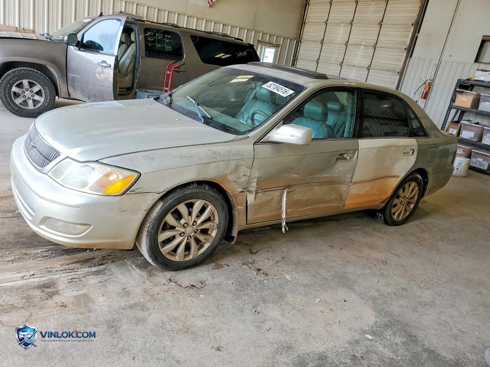 2001 TOYOTA AVALON XLS – Lot 52184516 auction photo