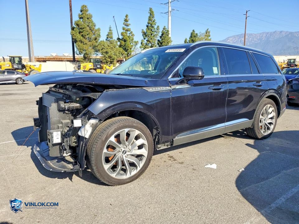 2025 LINCOLN TOWNHOUSE AVIATOR – Lot 52205956 auction photo