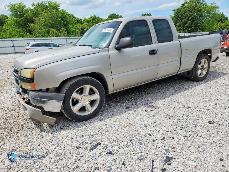 2006 CHEVROLET SILVERADO C1500 – Lot 52215006 auction photo