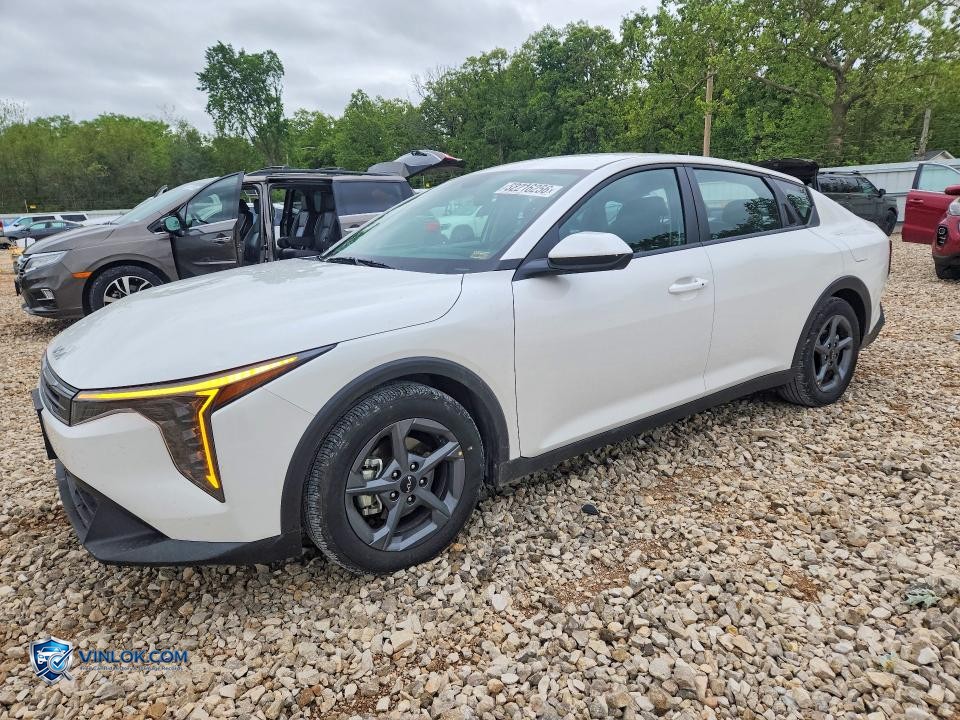 2025 KIA K4 LXS – Lot 52216256 auction photo