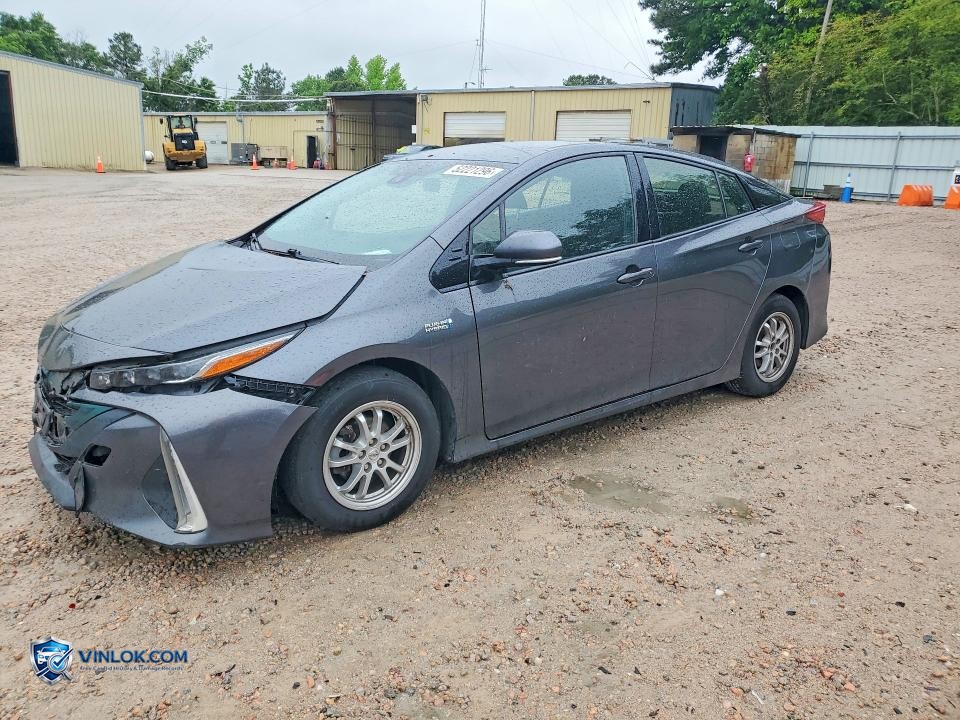 2017 TOYOTA PRIUS PRIME PLUS – Lot 52221296 auction photo
