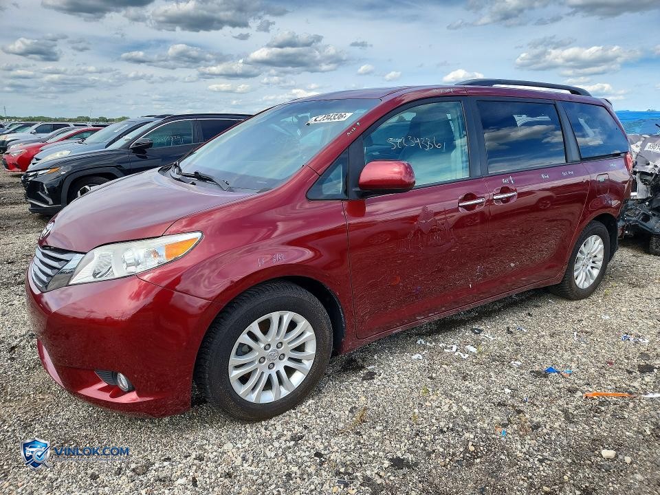 2017 TOYOTA SIENNA XLE 8-PASSENGER – Lot 52234336 auction photo