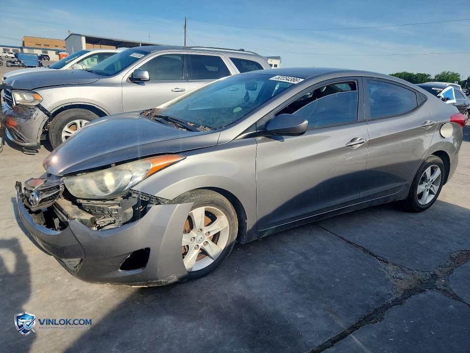 2013 HYUNDAI ELANTRA GLS – Lot 52234386 auction photo