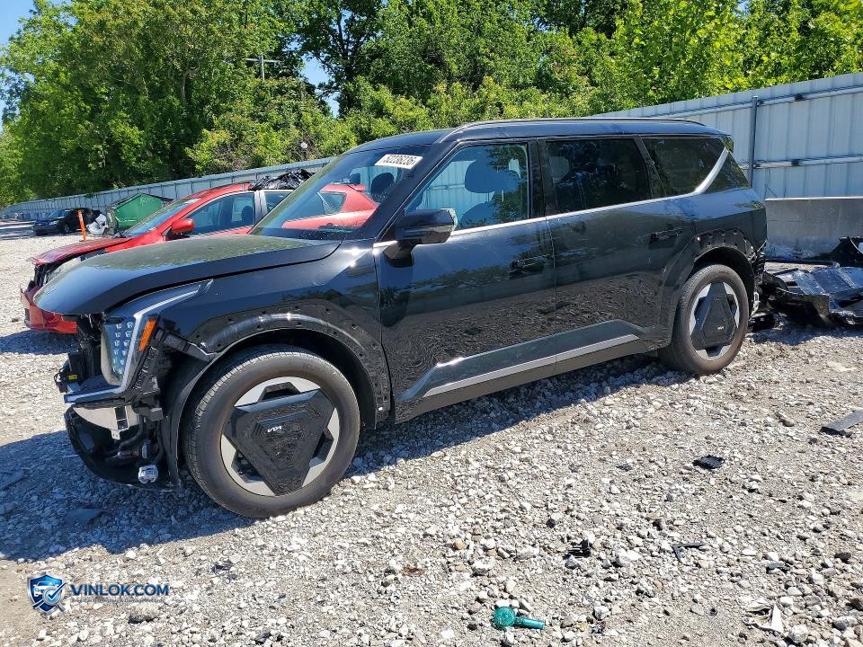 2024 KIA EV9 LAND – Lot 52236236 auction photo