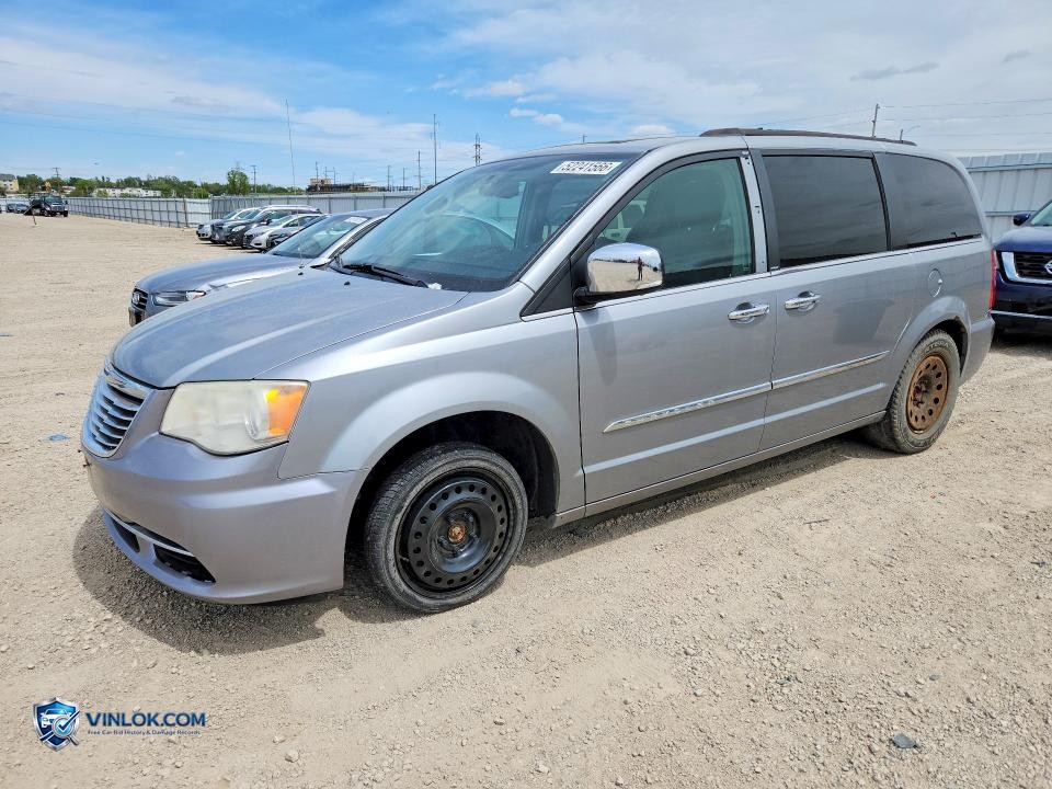 2013 CHRYSLER TOWN & COUNTRY TOURING L – Lot 52241566 auction photo
