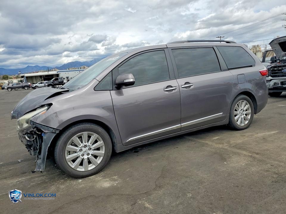 2015 TOYOTA SIENNA LIMITED PREMIUM 7-PASSENGER – Lot 52252396 auction photo