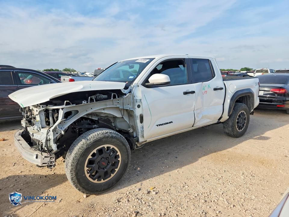 2024 TOYOTA TACOMA TRD OFF-ROAD – Lot 52252806 auction photo