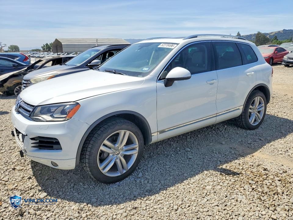 2013 VOLKSWAGEN TOUAREG V6 – Lot 52270496 auction photo