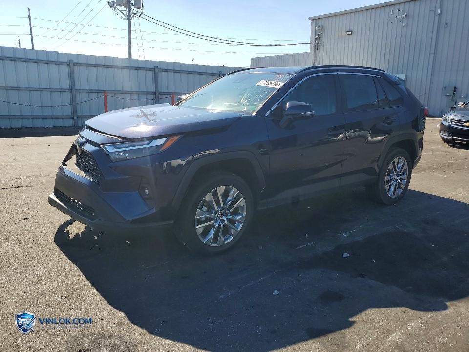 2023 TOYOTA RAV4 XLE PREMIUM – Lot 52299796 auction photo
