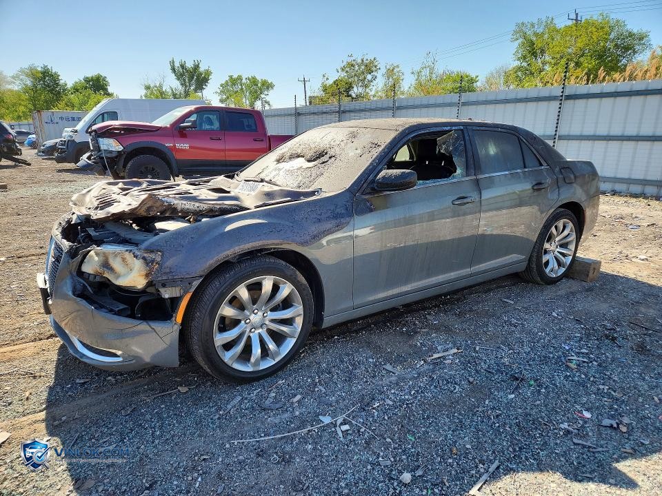 2017 CHRYSLER 300 LIMITED – Lot 52315846 auction photo
