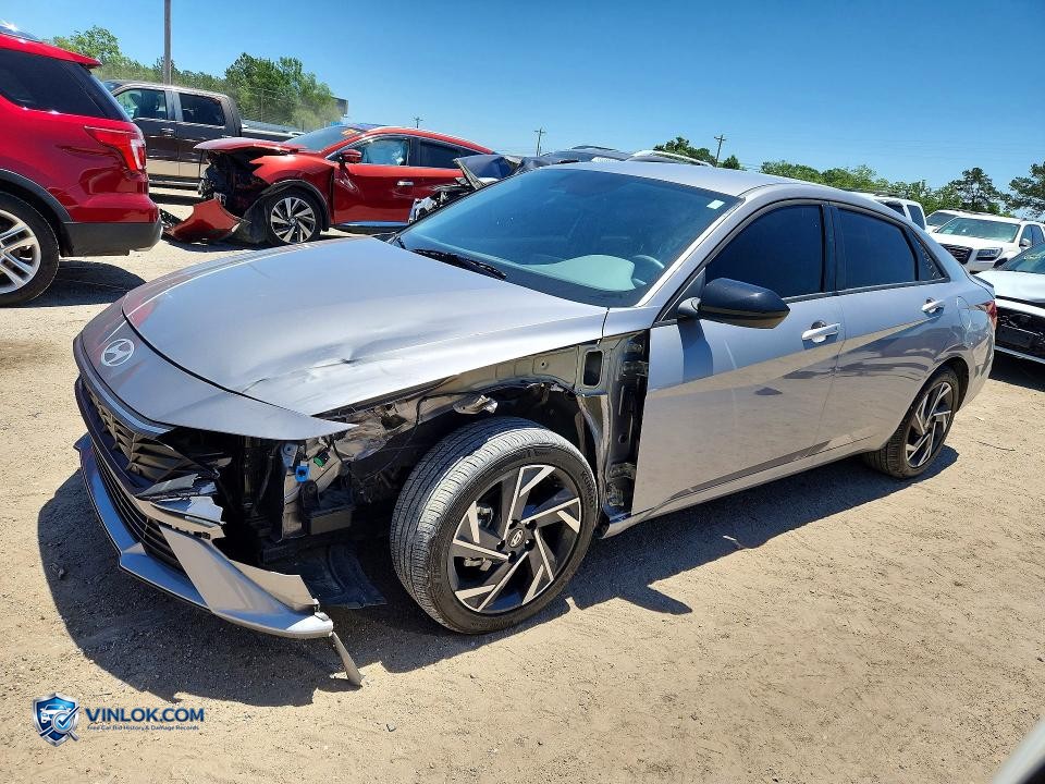 2025 HYUNDAI ELANTRA SEL SPORT – Lot 52315856 auction photo