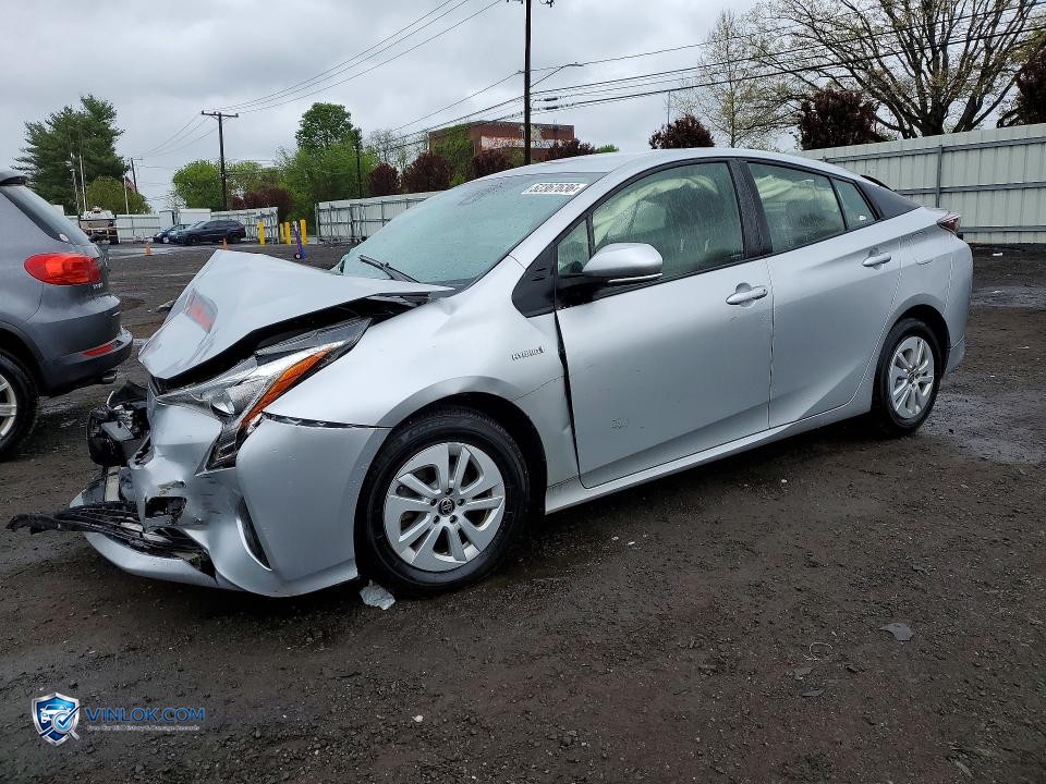 2017 TOYOTA PRIUS TWO – Lot 52367636 auction photo