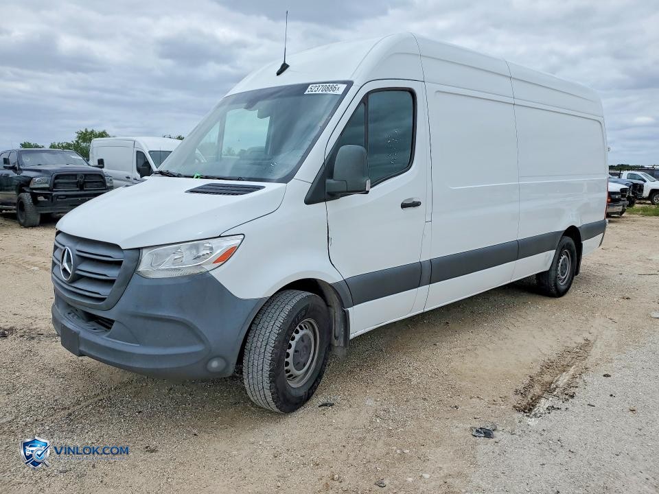 2021 MERCEDES BENZ SPRINTER 2500 – Lot 52370886 auction photo