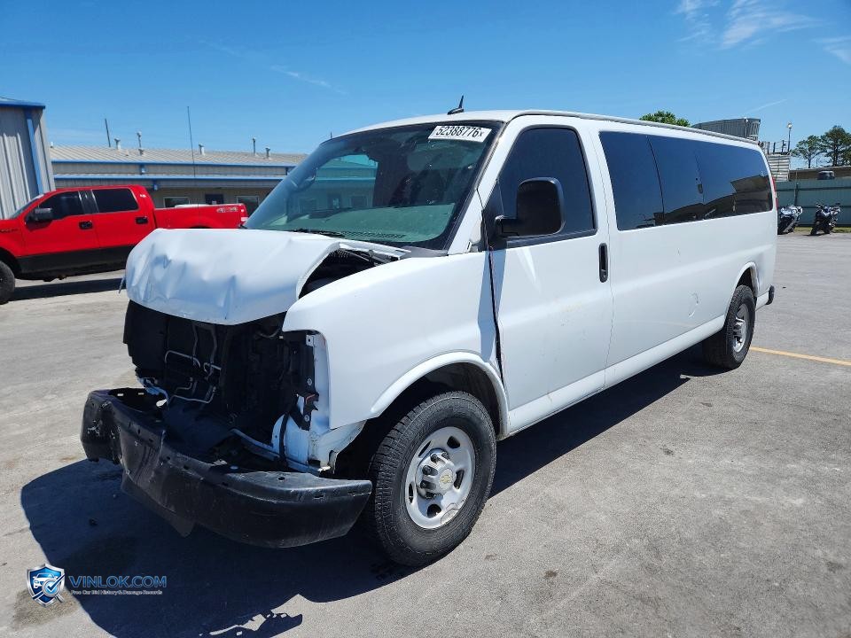 2013 CHEVROLET EXPRESS G3500 LS – Lot 52388776 auction photo