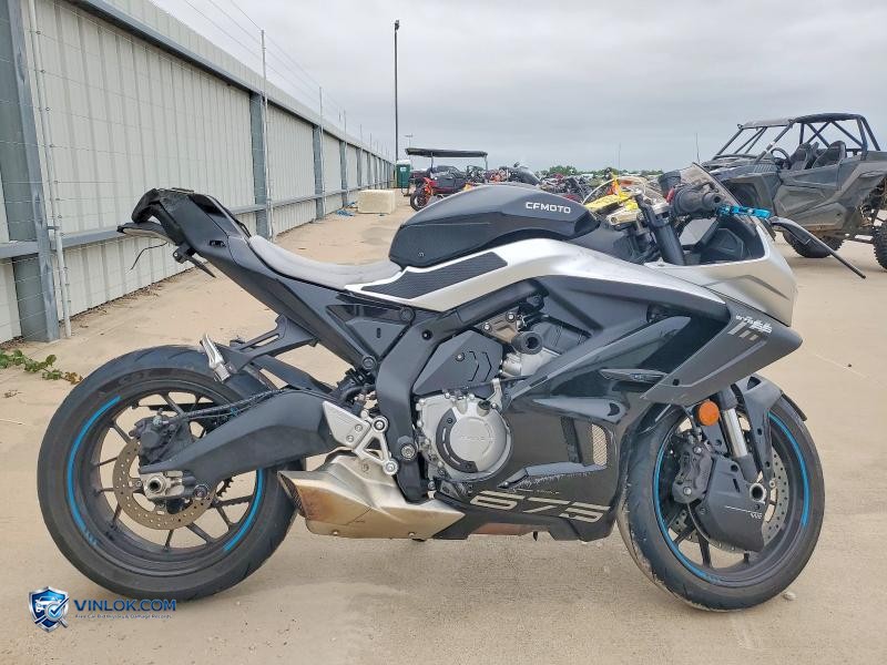 2025 CF MOTO 675SS – Lot 52405646 auction photo