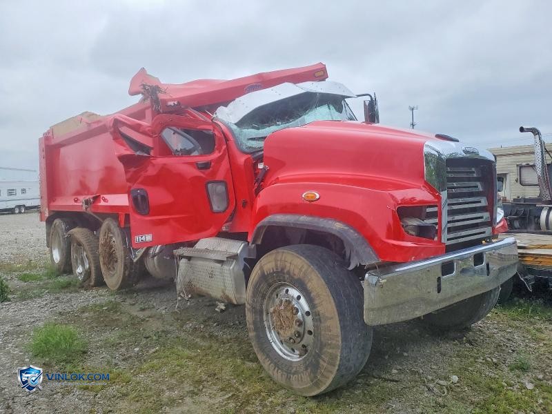 2022 FREIGHTLINER 114SD – Lot 52424786 auction photo