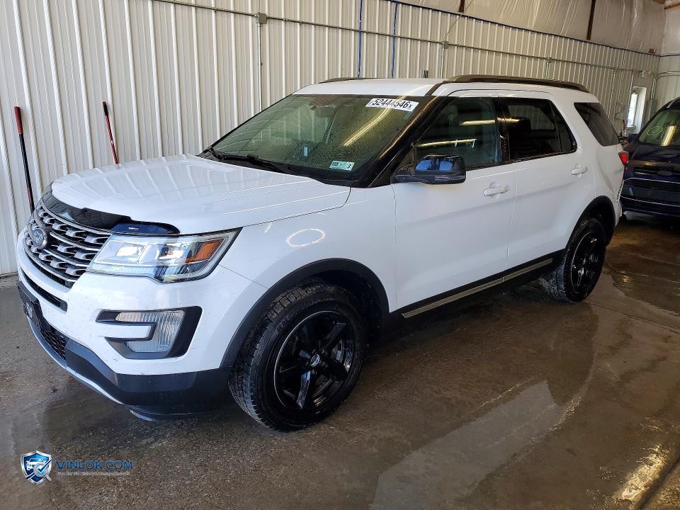 2017 FORD EXPLORER XLT – Lot 52444546 auction photo