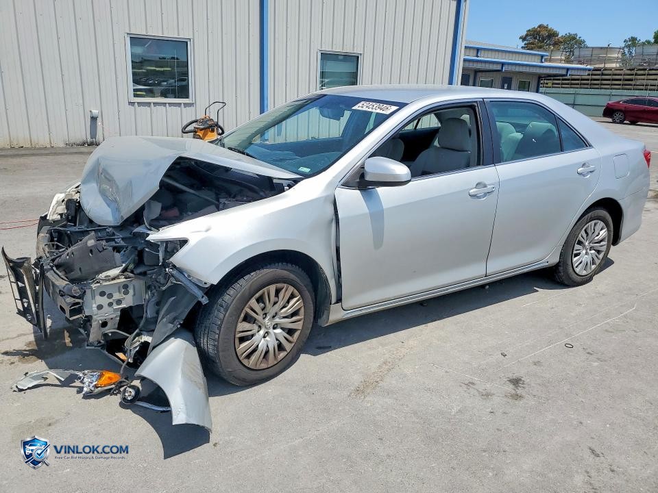 2013 TOYOTA CAMRY LE – Lot 52453946 auction photo