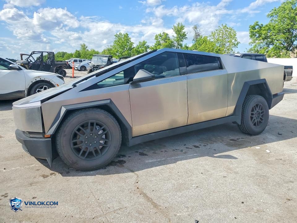 2025 TESLA CYBERTRUCK – Lot 52474946 auction photo