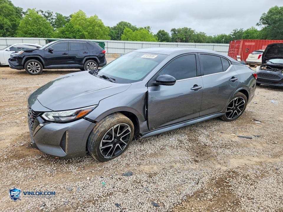 2024 NISSAN SENTRA SR – Lot 52491536 auction photo