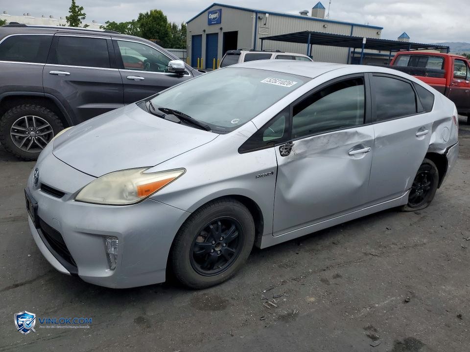 2012 TOYOTA PRIUS TWO – Lot 52521026 auction photo
