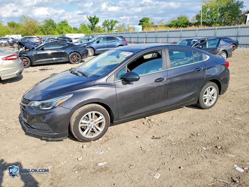 2017 CHEVROLET CRUZE LT – Lot 52531356 auction photo