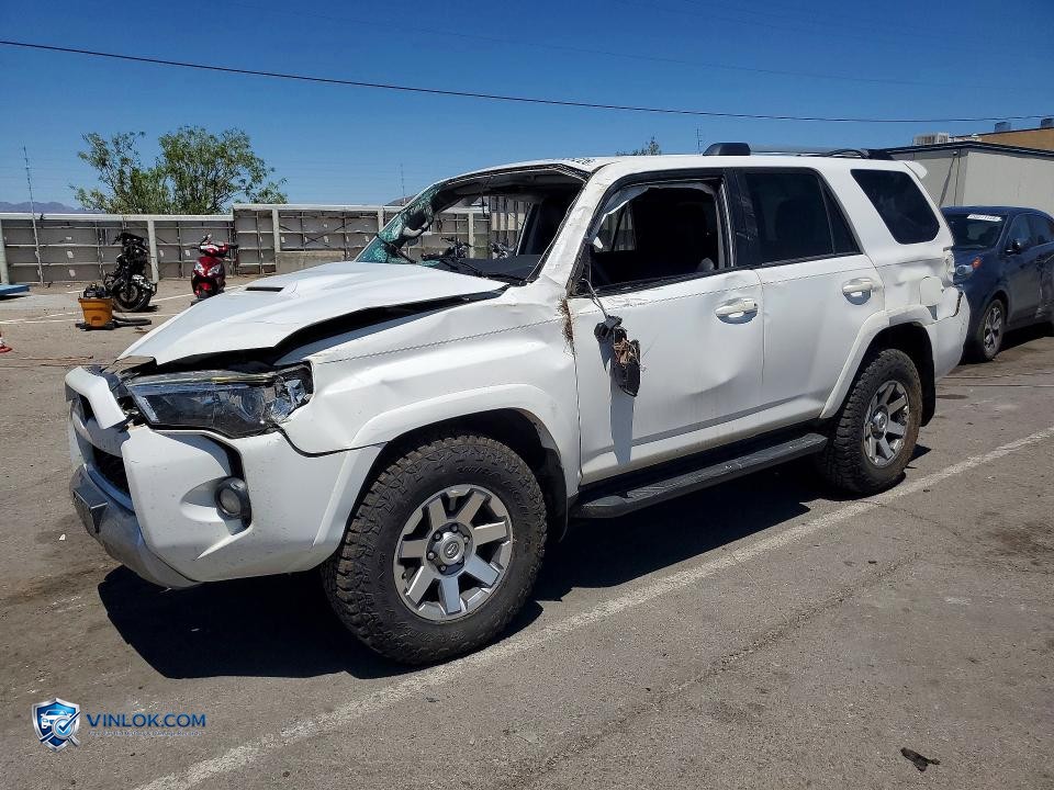 2014 TOYOTA 4RUNNER TRAIL PREMIUM – Lot 52536226 auction photo