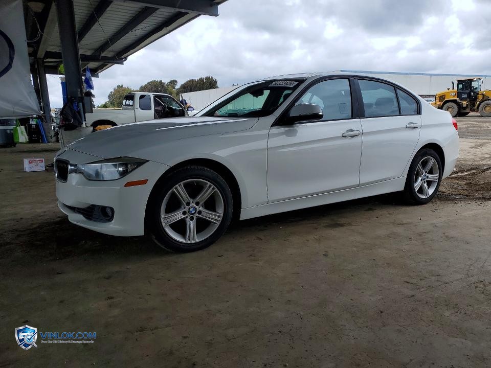 2013 BMW 328 I SULEV – Lot 52553406 auction photo