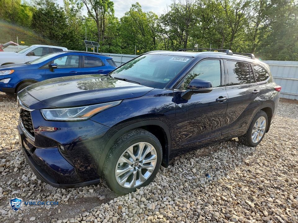 2021 TOYOTA HIGHLANDER LIMITED – Lot 52600136 auction photo