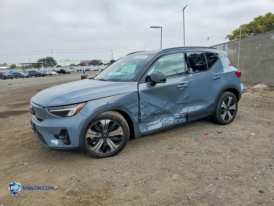 2023 VOLVO XC40 RECHARGE PLUS – Lot 52620426 auction photo