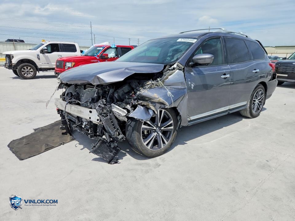 2017 NISSAN PATHFINDER PLATINUM – Lot 52668466 auction photo