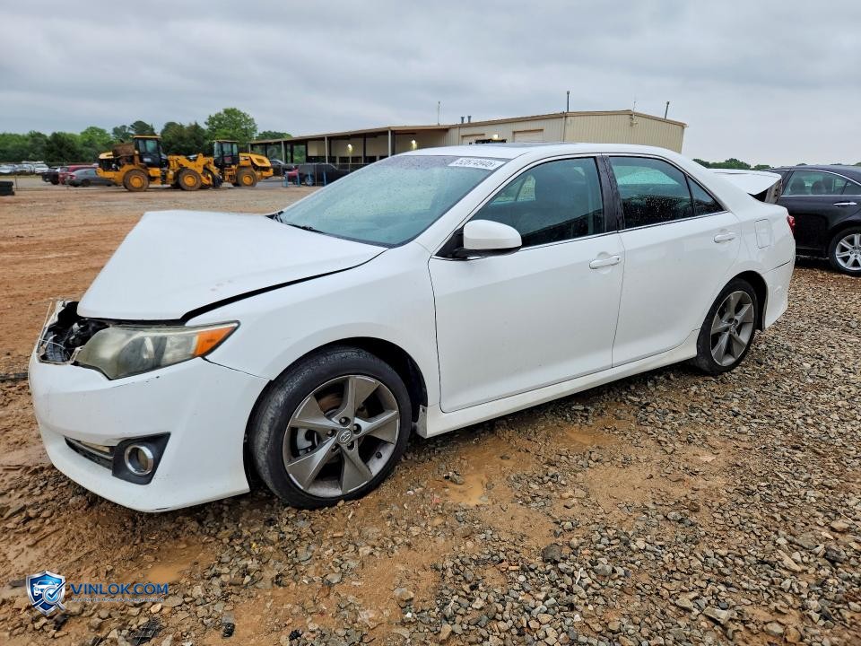 2014 TOYOTA CAMRY SE SPORT – Lot 52674946 auction photo