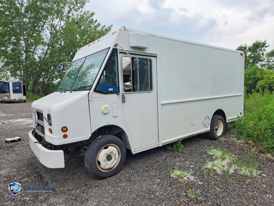 2007 FREIGHTLINER CHASSIS M LINE WALK-IN VAN – Lot 52676406 auction photo