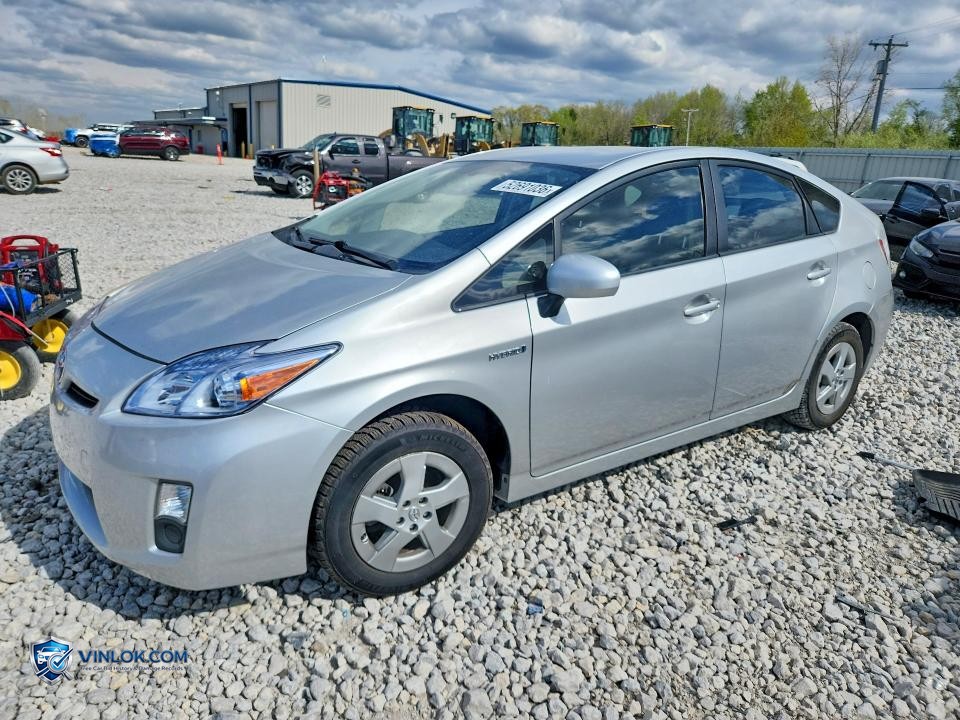 2010 TOYOTA PRIUS III – Lot 52691036 auction photo