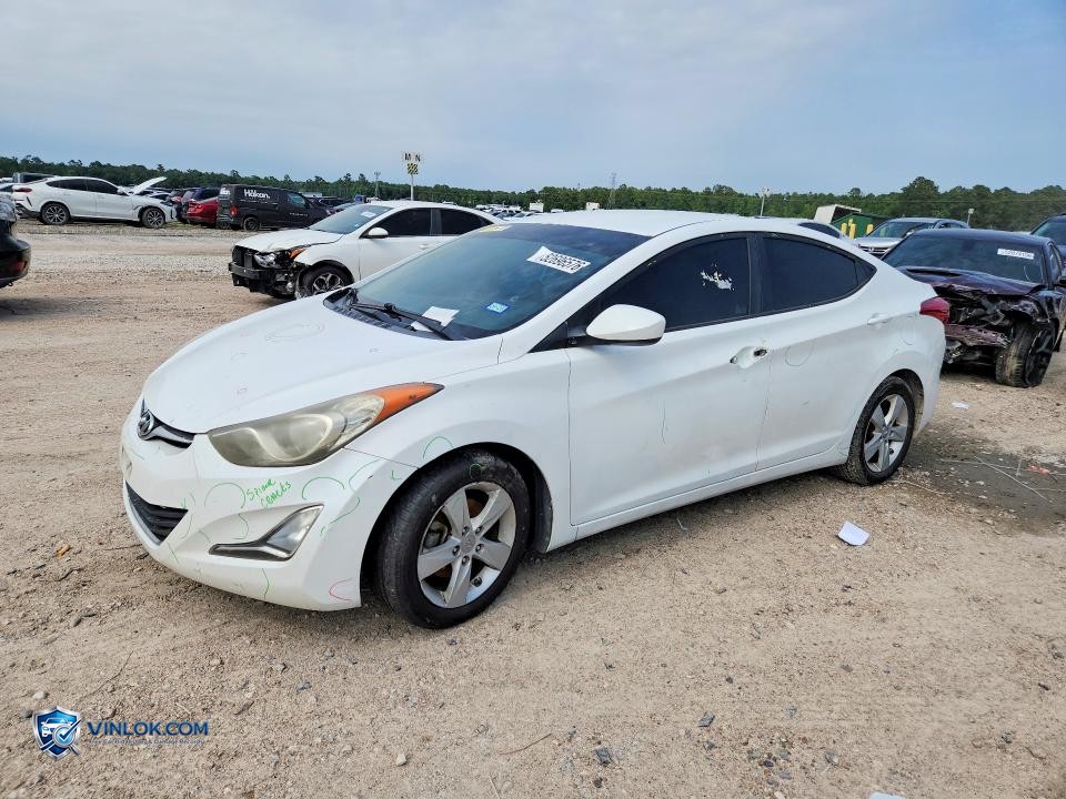 2013 HYUNDAI ELANTRA GLS – Lot 52696576 auction photo