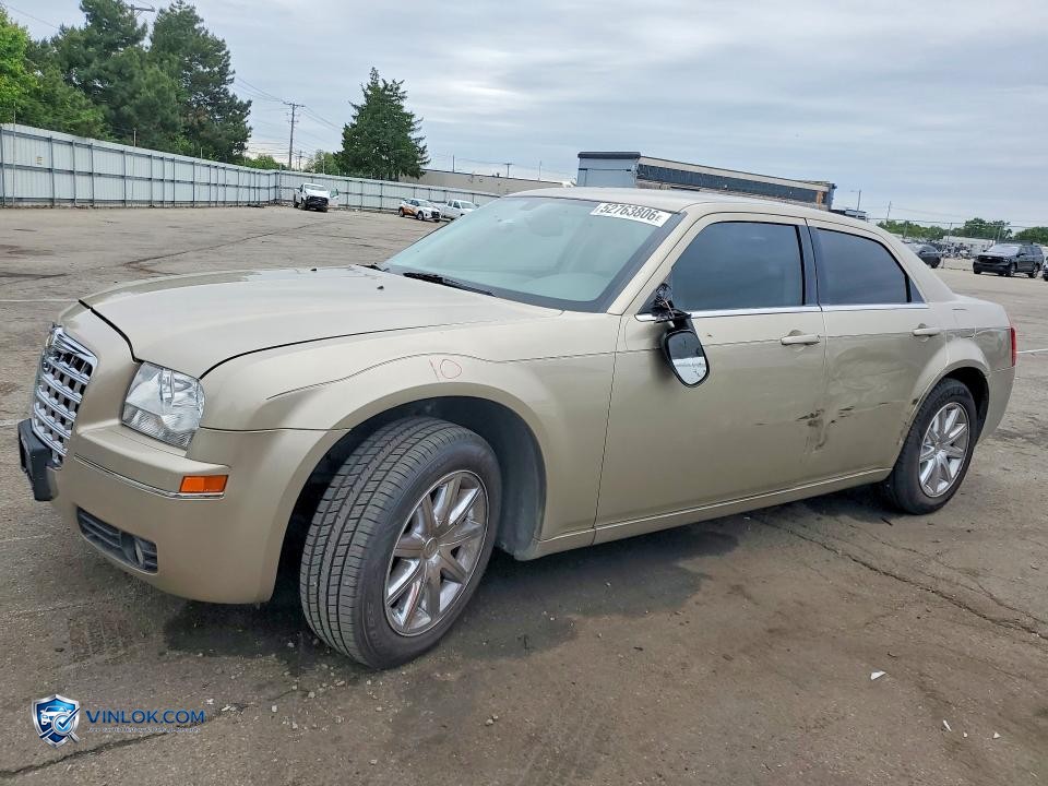 2009 CHRYSLER 300 TOURING – Lot 52763806 auction photo